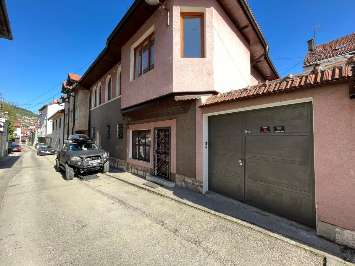 Apartments Music, Garden And Free Parking Sarajevo Exterior photo